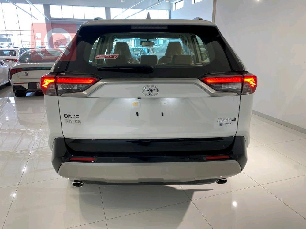 تويوتا راف 4